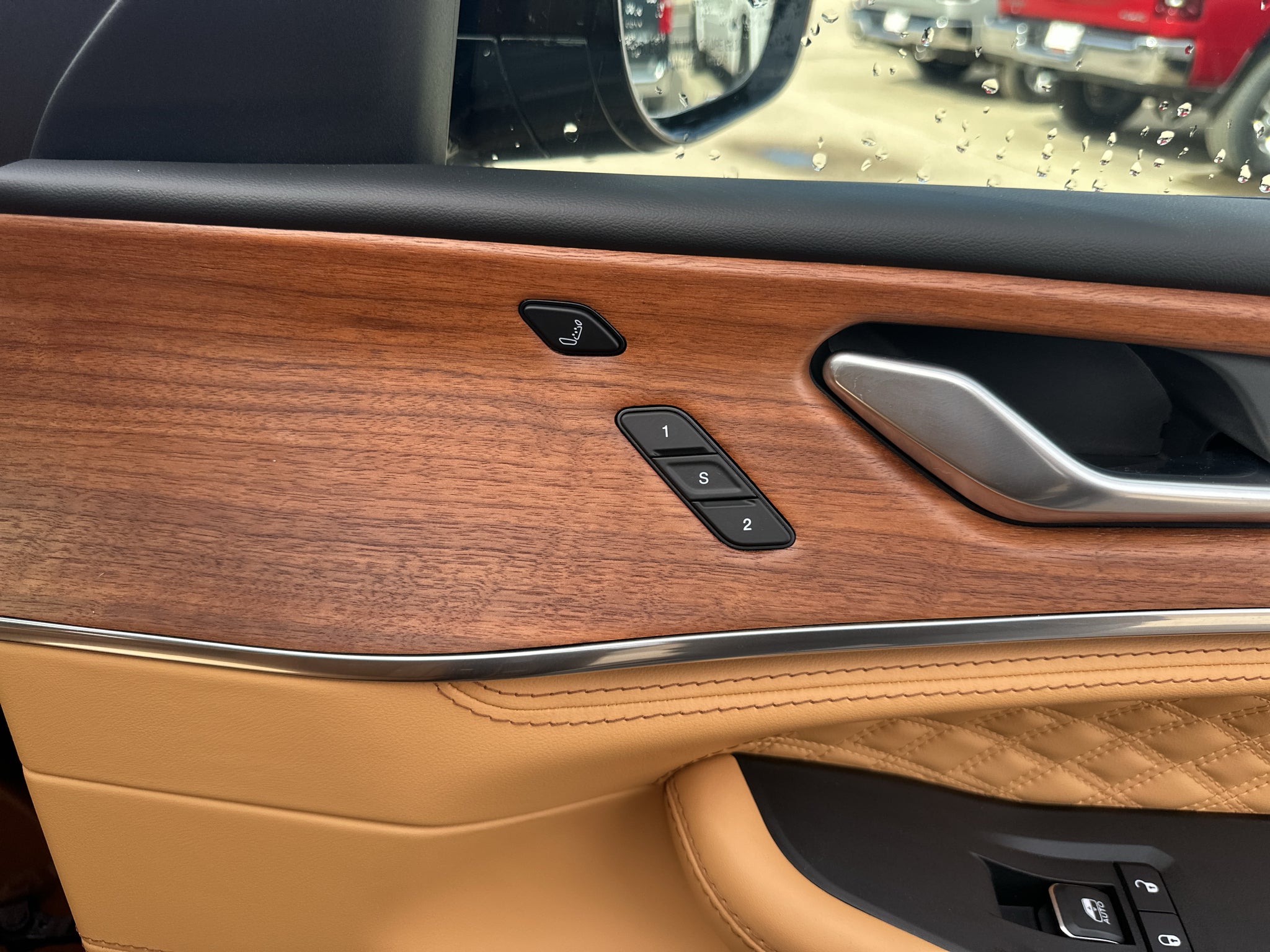 2027 Jeep Grand Cherokee Summit