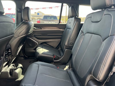 2026 Jeep Grand Cherokee Limited Reserve