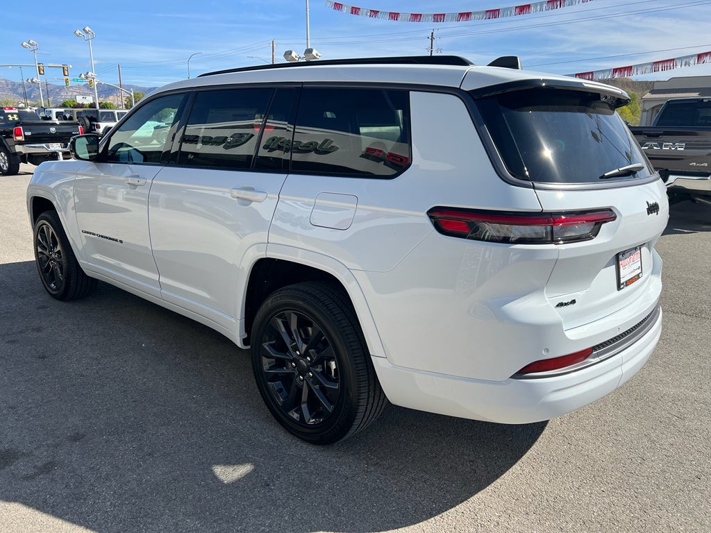 2026 Jeep Grand Cherokee Limited Reserve