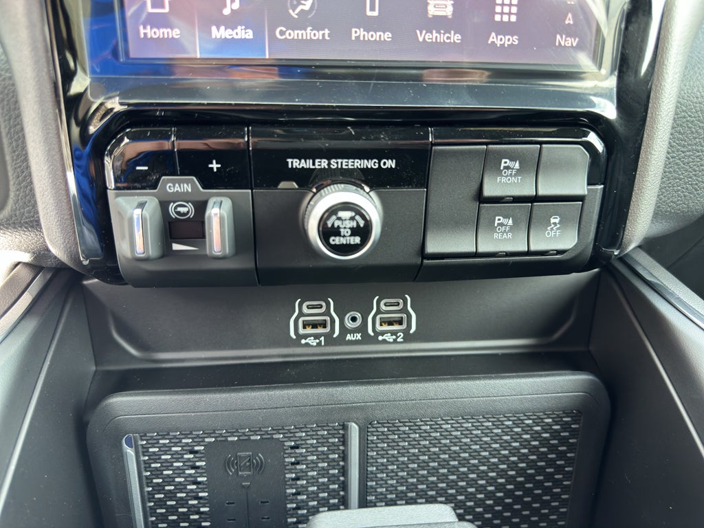 2026 RAM Ram 1500 Laramie