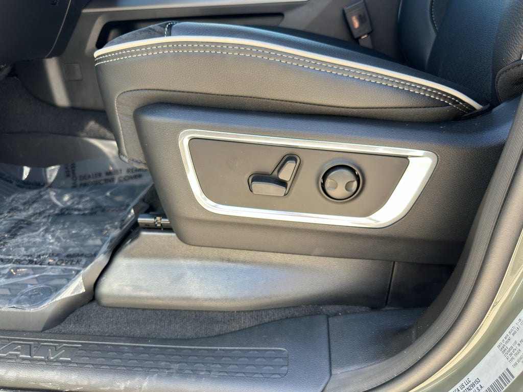 2026 RAM Ram 1500 Laramie