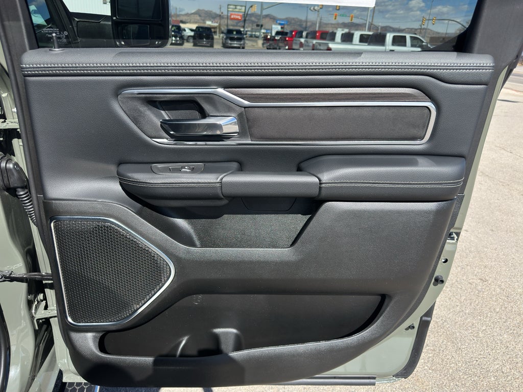 2026 RAM Ram 1500 Laramie