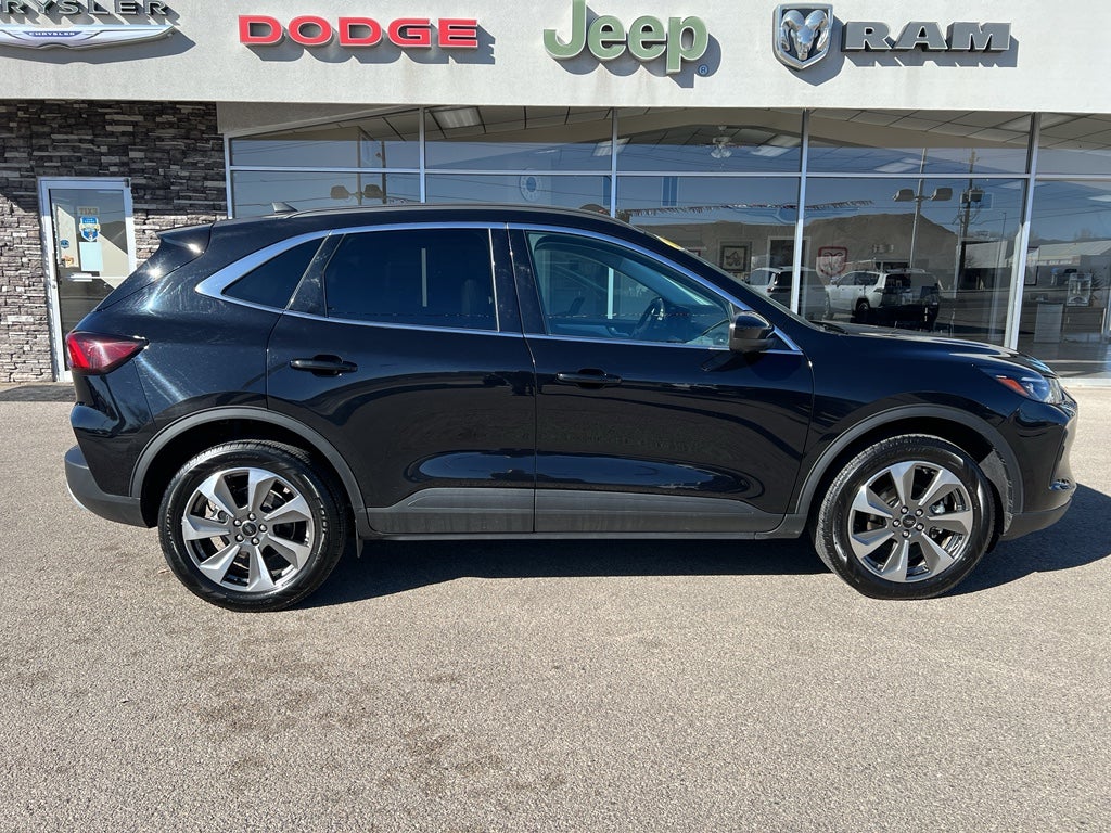 2024 Ford Escape Platinum