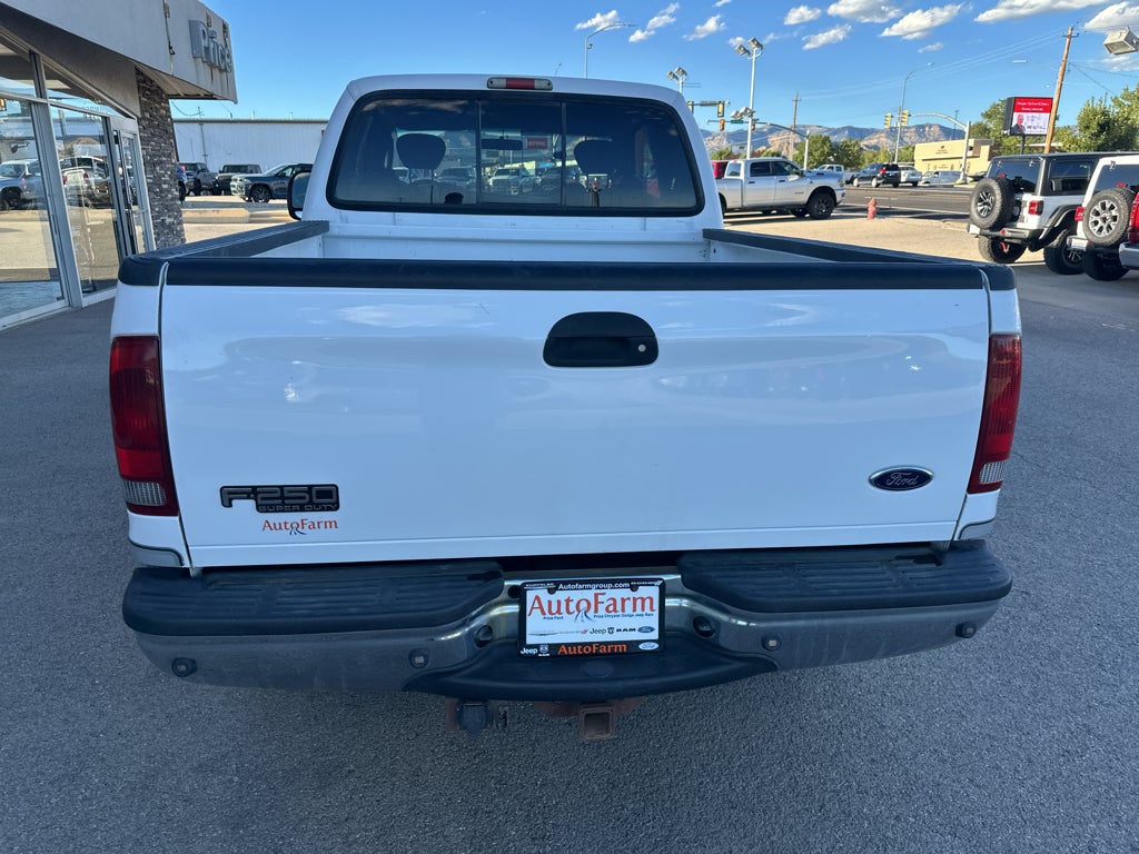 2004 Ford F-250 Base