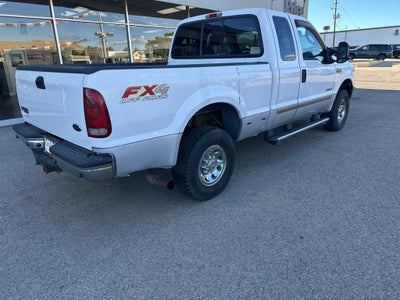 2004 Ford F-250 Base