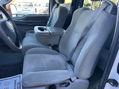 2004 Ford F-250 Base