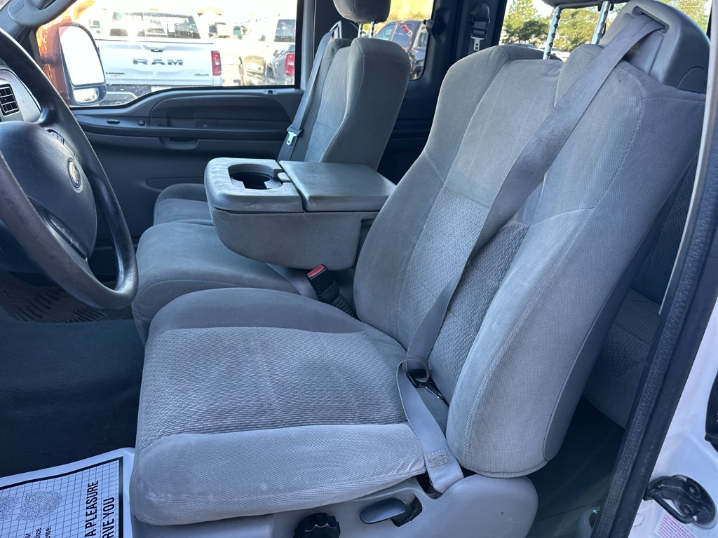 2004 Ford F-250 Base