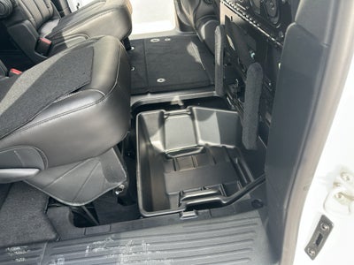 2025 Chrysler Voyager LX