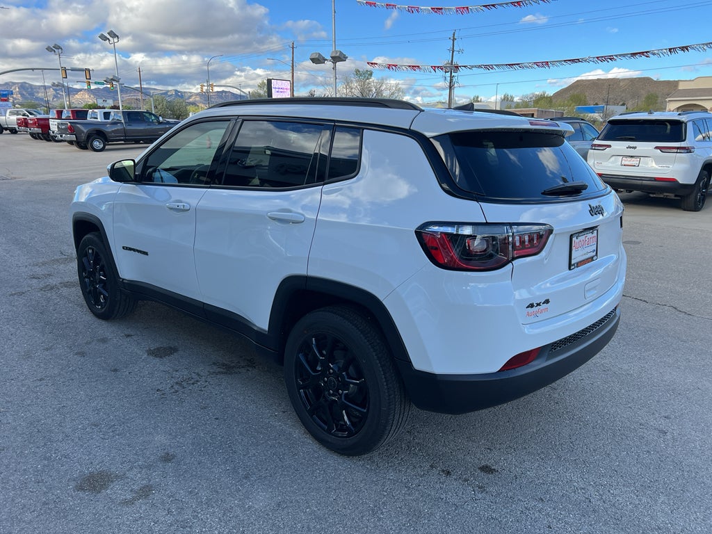 2026 Jeep Compass Latitude Altitude