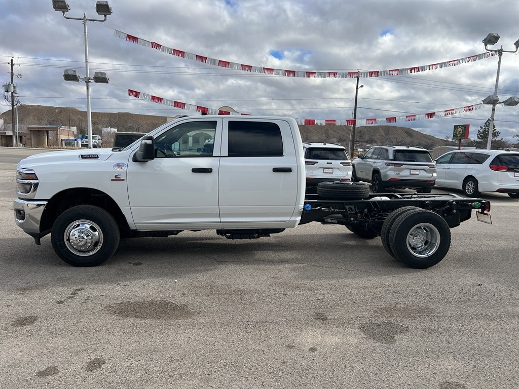 2026 RAM Ram 3500 Chassis Cab Tradesman