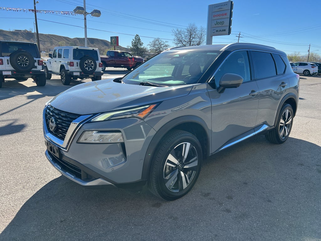 2023 Nissan Rogue SL