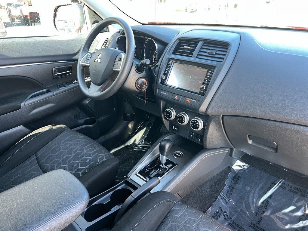 2024 Mitsubishi Outlander Sport S