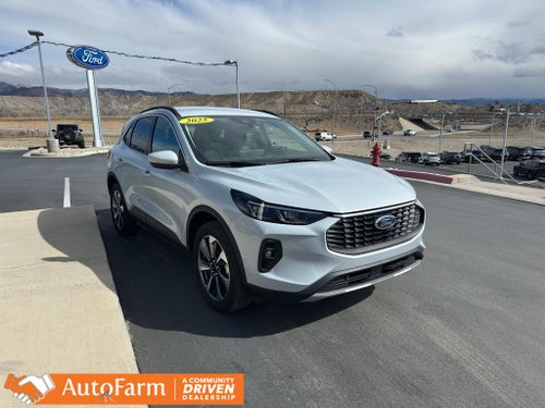 2025 Ford Escape Platinum