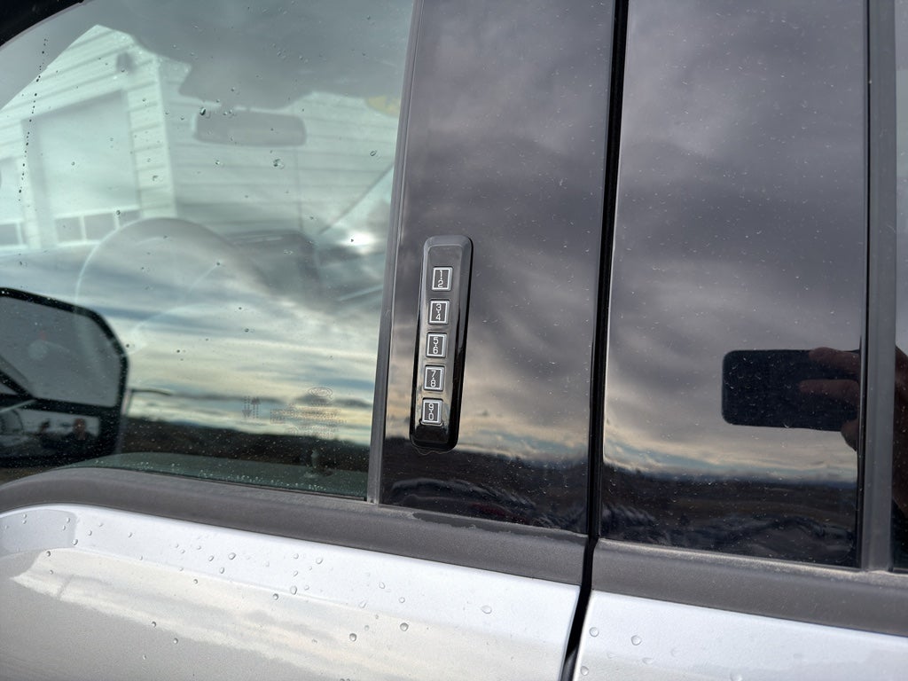 2024 Ford F-350 LARIAT