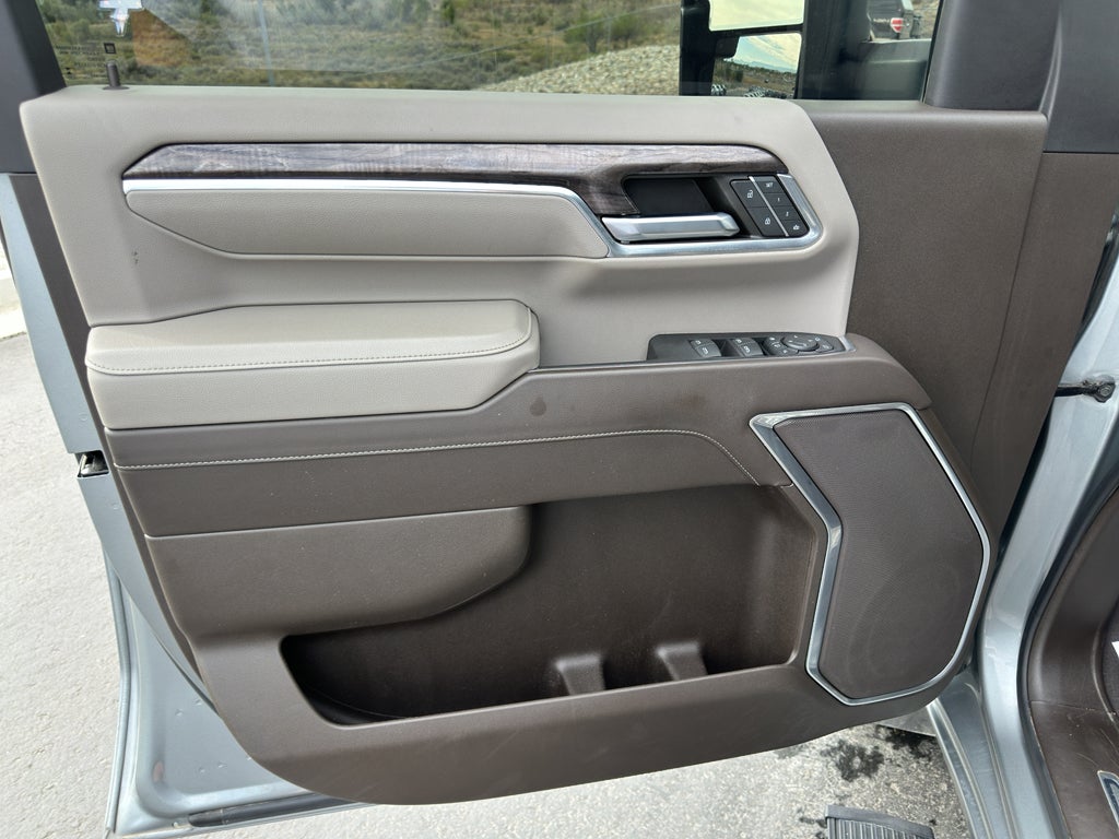 2024 Chevrolet Silverado LTZ