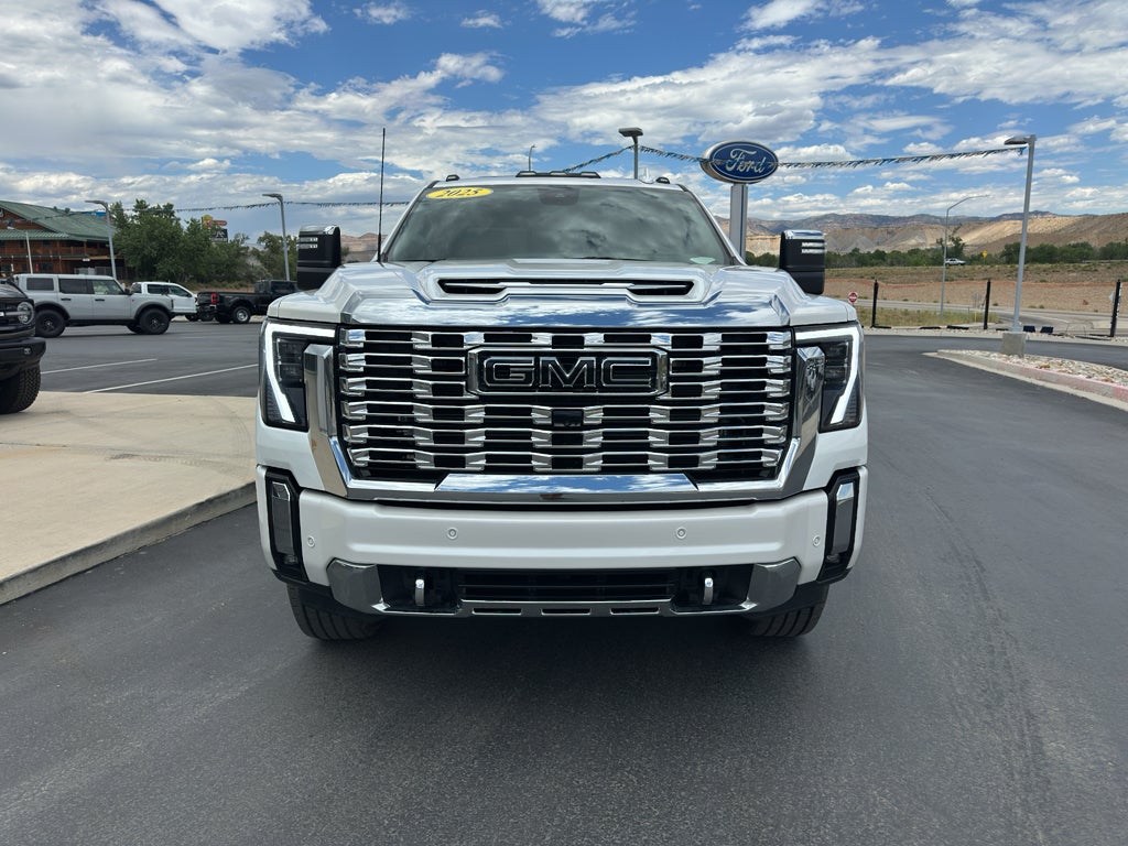 2025 GMC Sierra Denali