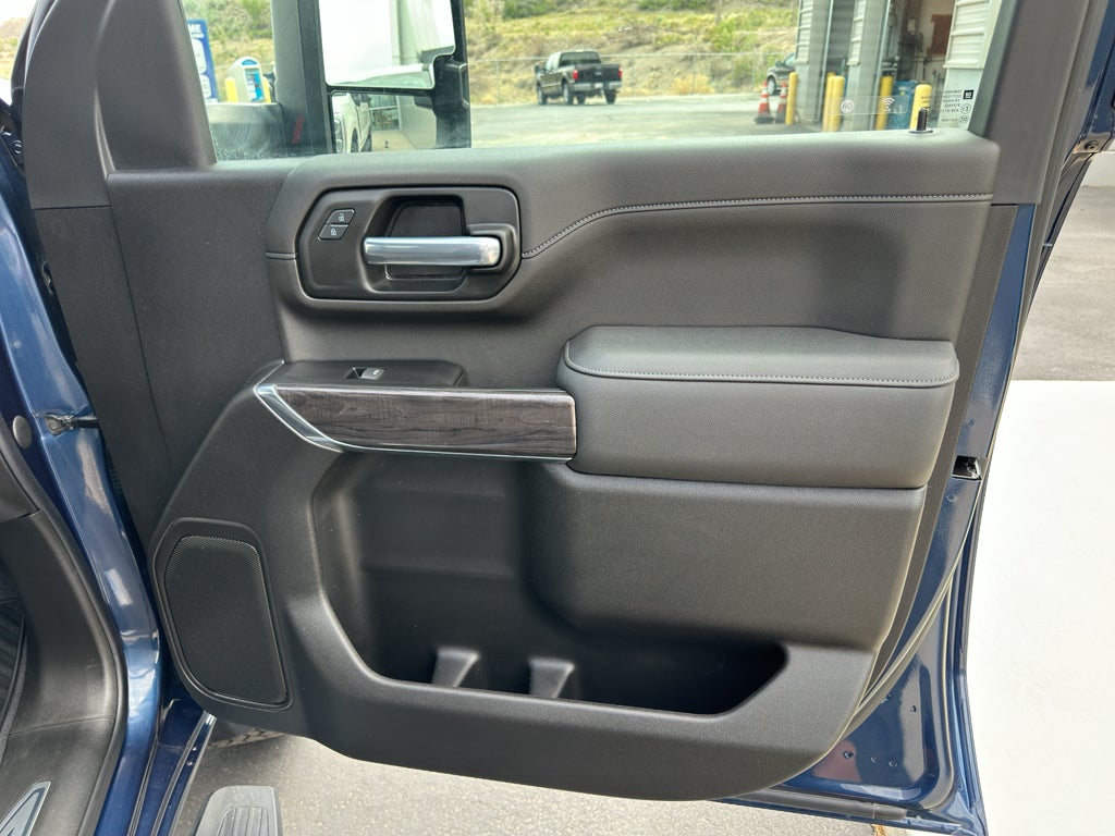 2022 Chevrolet Silverado LTZ