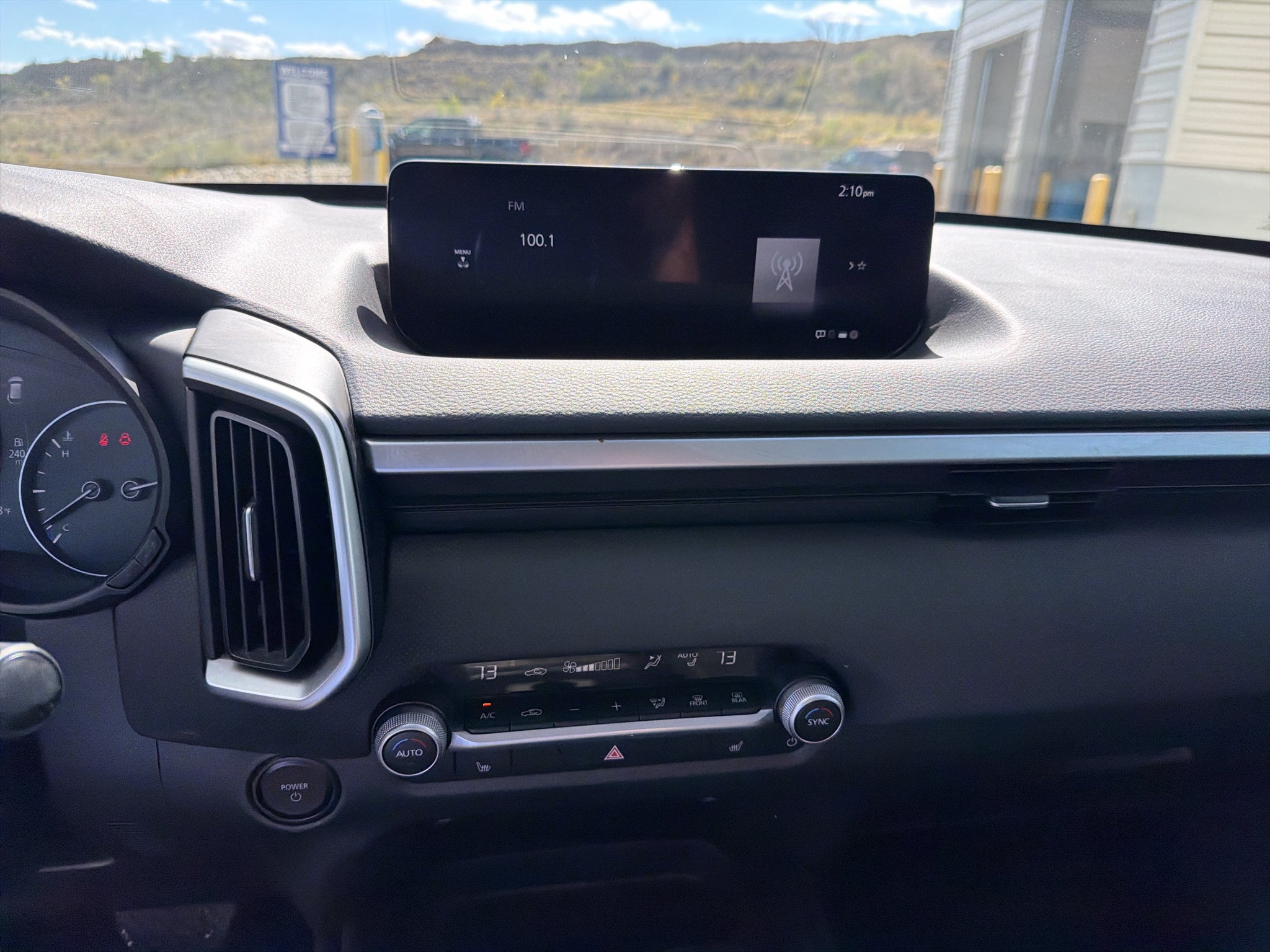 2025 Mazda Mazda CX-50 Hybrid Preferred Package