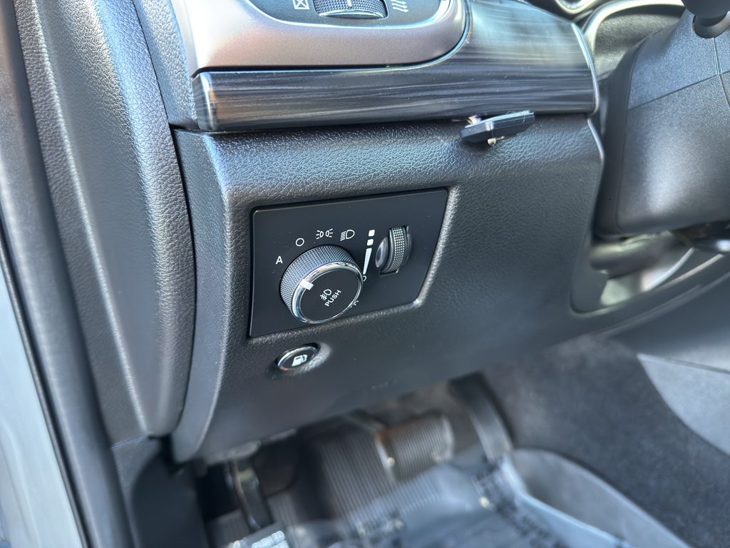 2021 Jeep Grand Cherokee Freedom