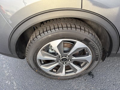 2025 Ford Escape Platinum