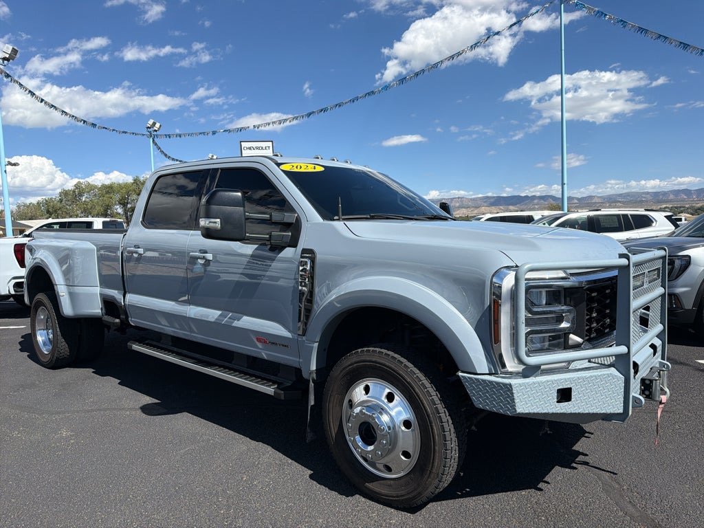 2024 Ford F-450 LARIAT