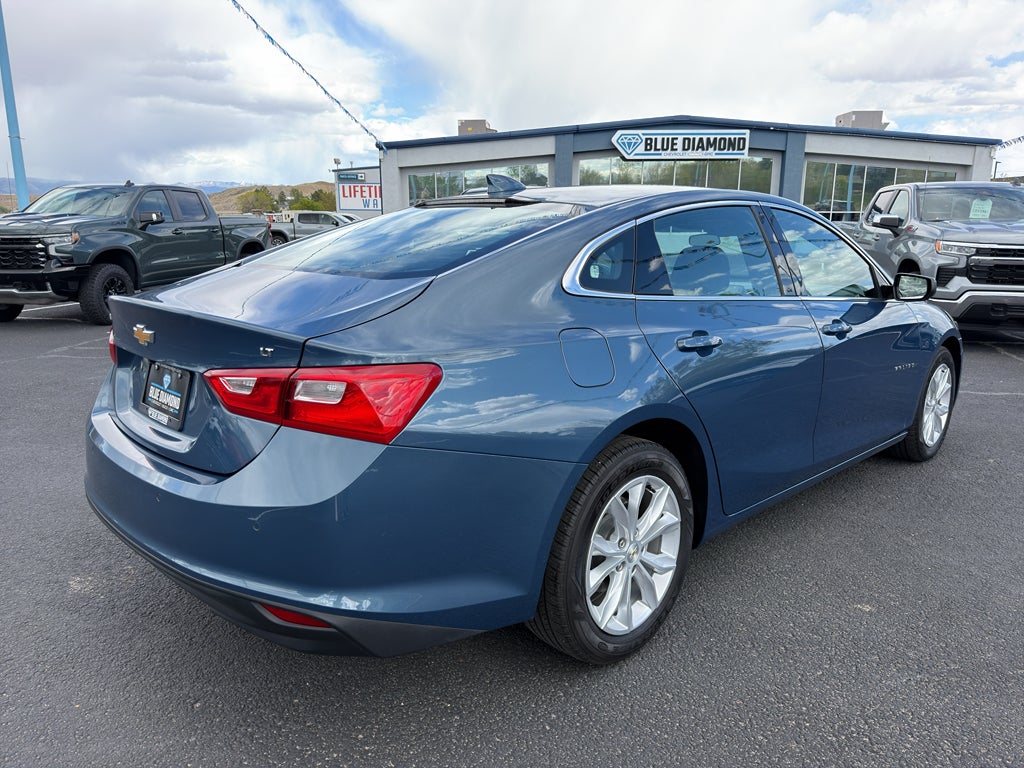 2024 Chevrolet Malibu LT