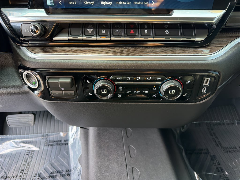 2026 Chevrolet Silverado LT