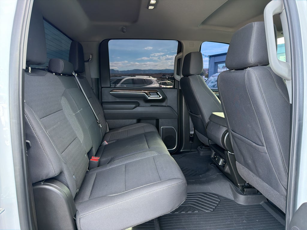 2026 Chevrolet Silverado LT