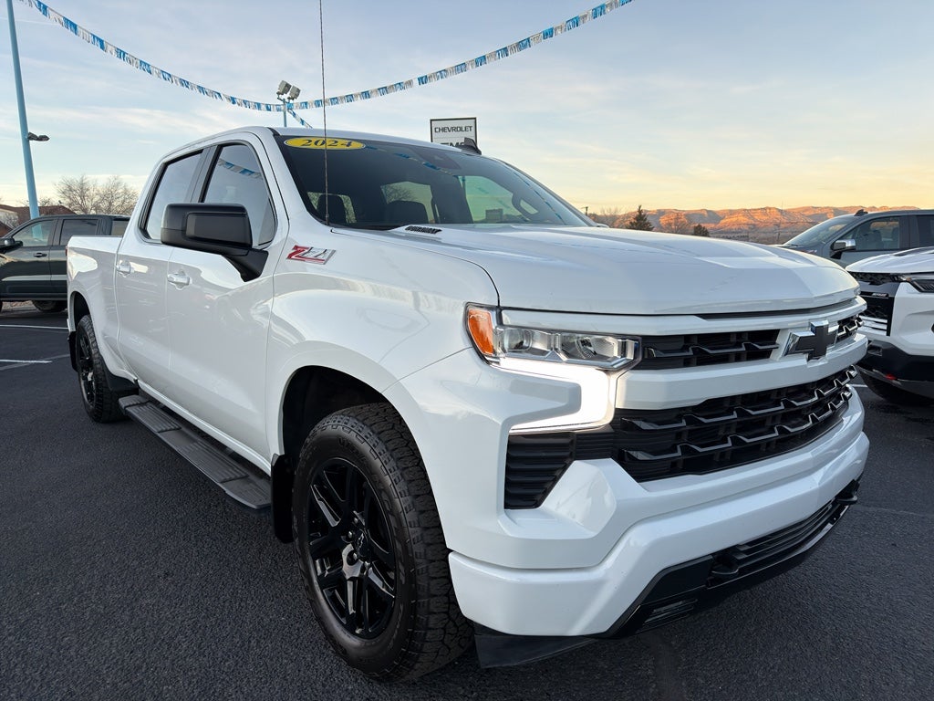 2024 Chevrolet Silverado RST