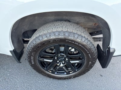 2024 Chevrolet Silverado RST