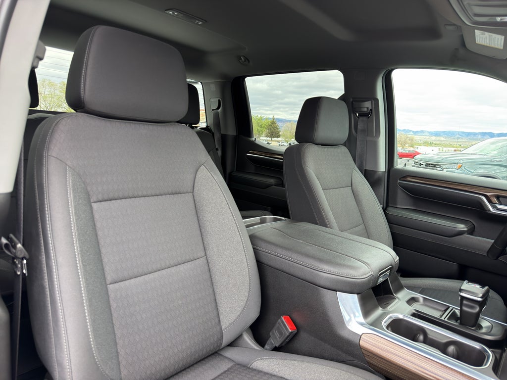 2024 Chevrolet Silverado RST