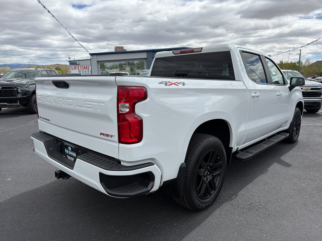 2024 Chevrolet Silverado RST