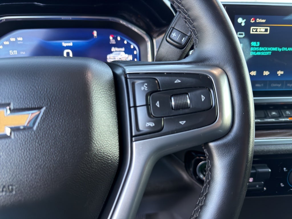 2025 Chevrolet Silverado LT