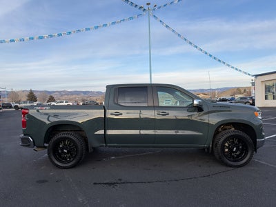 2025 Chevrolet Silverado LT