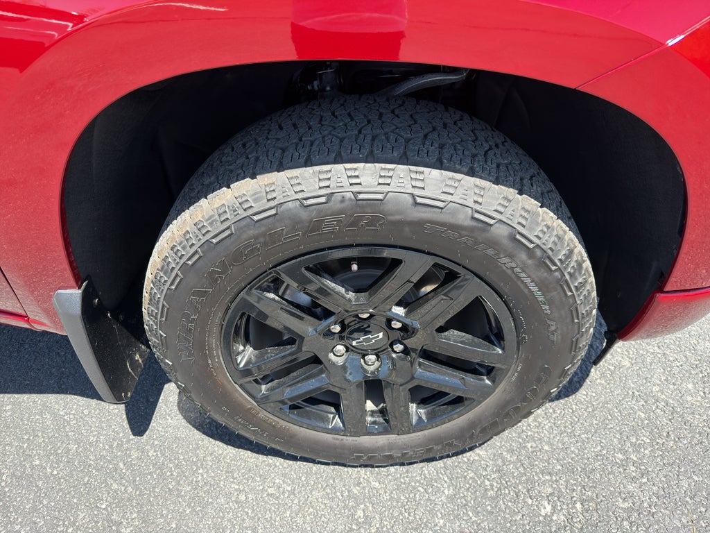 2025 Chevrolet Silverado RST