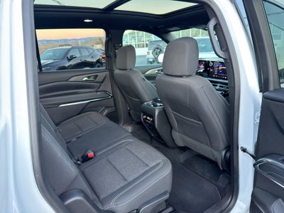 2025 Chevrolet Traverse AWD LT