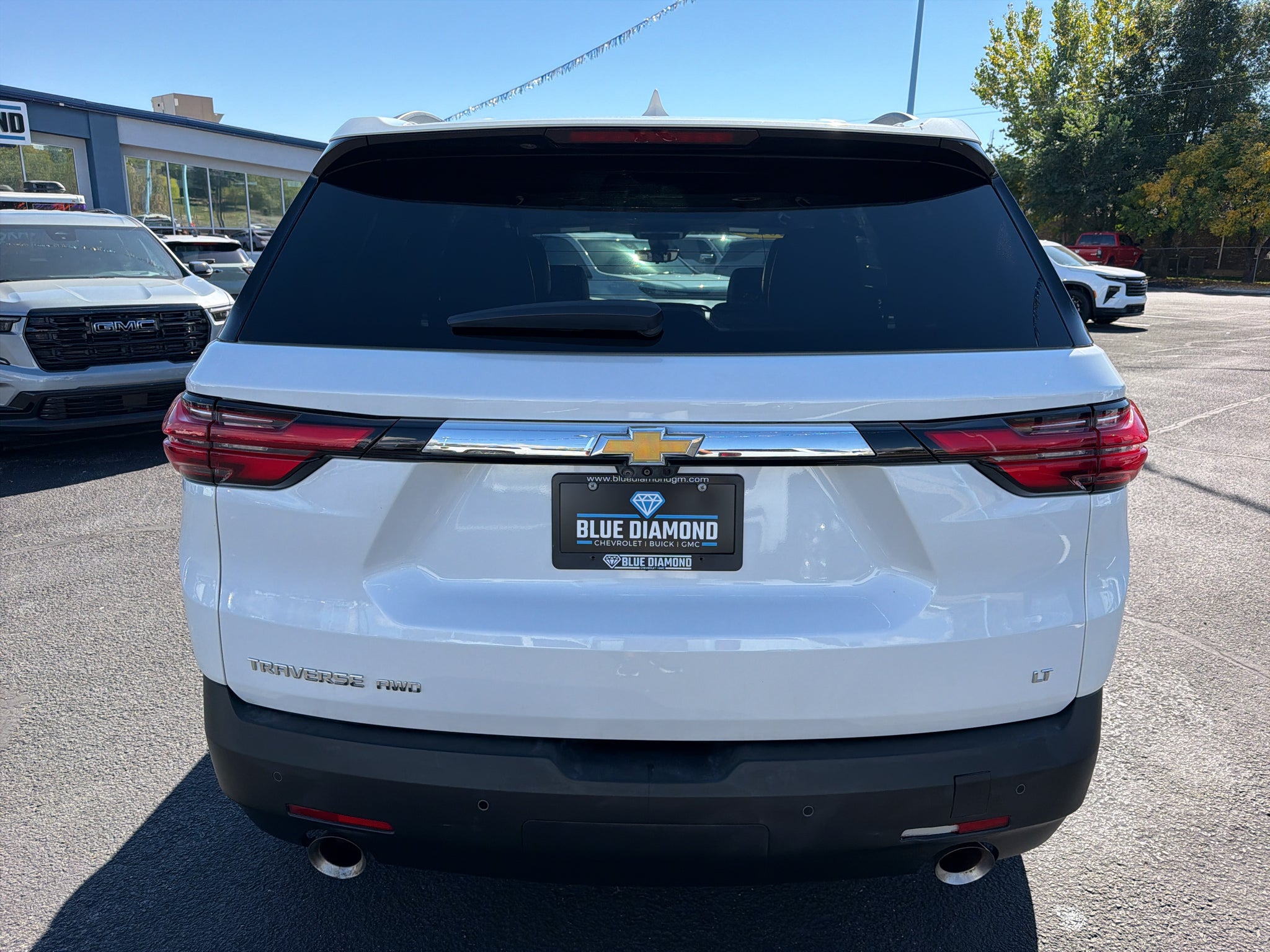 2022 Chevrolet Traverse LT Leather