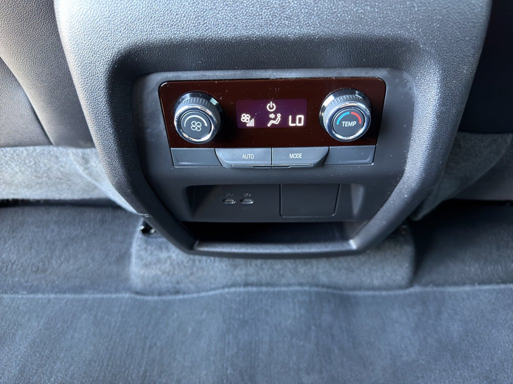 2025 Chevrolet Traverse AWD Z71