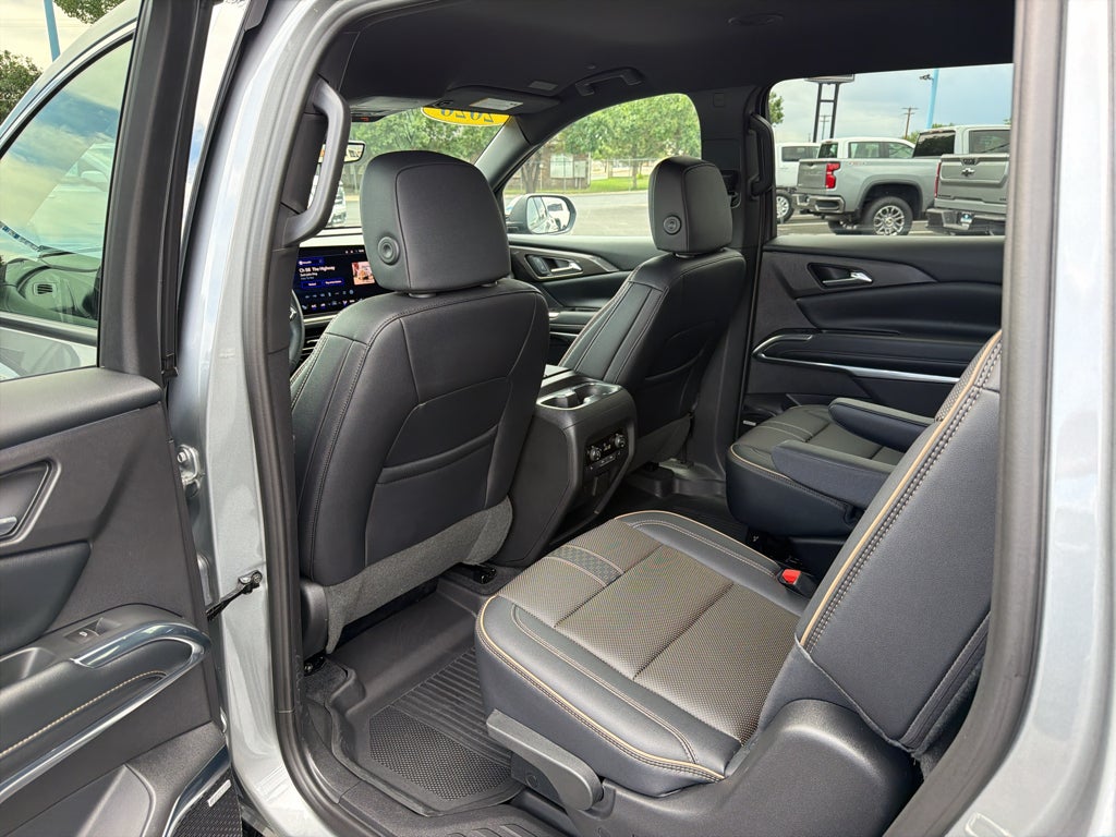 2026 Chevrolet Traverse AWD High Country