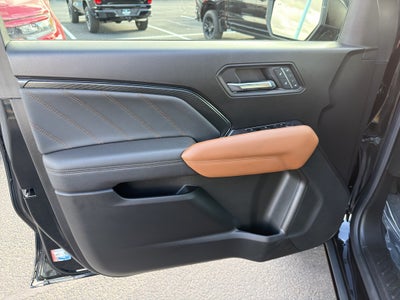 2023 GMC Canyon 4WD AT4