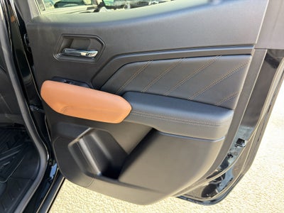 2023 GMC Canyon 4WD AT4