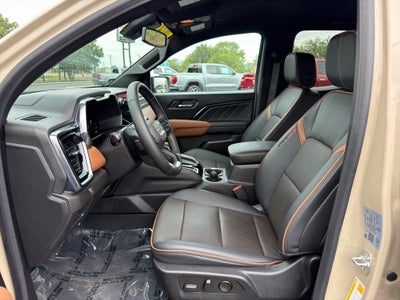 2024 GMC Canyon 4WD AT4