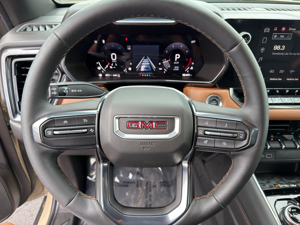 2024 GMC Canyon 4WD AT4