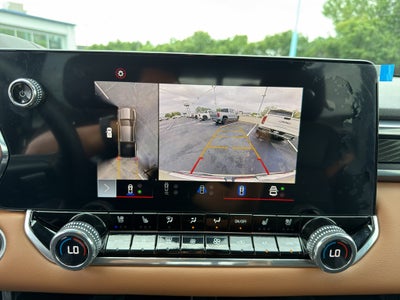 2024 GMC Canyon 4WD AT4
