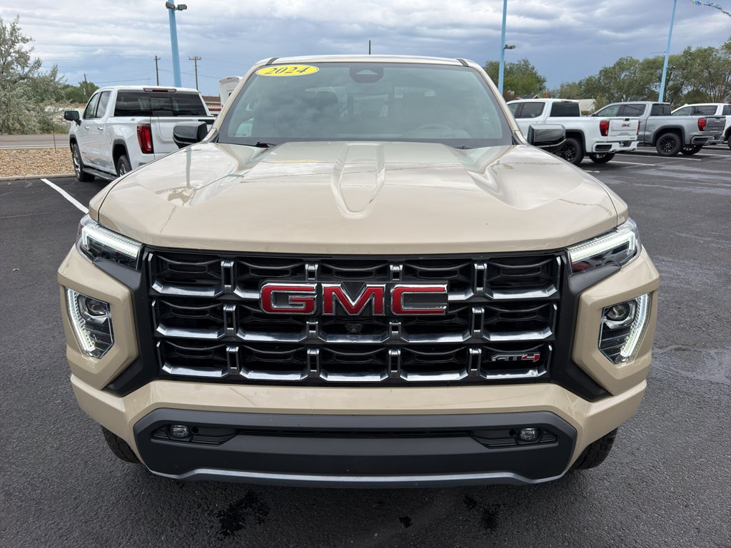 2024 GMC Canyon 4WD AT4
