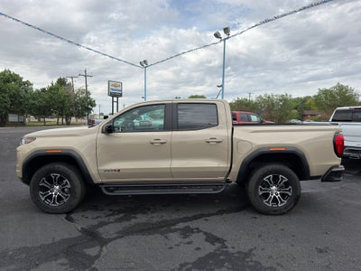 2024 GMC Canyon 4WD AT4