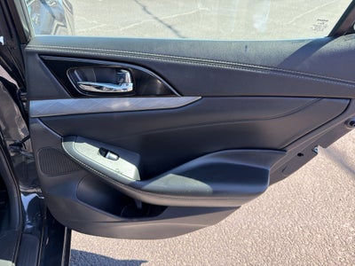 2017 Nissan Maxima SL