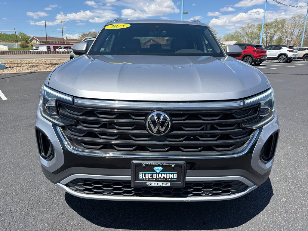 2025 Volkswagen Atlas Cross Sport 2.0T SE w/Technology