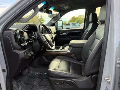 2024 Chevrolet Silverado LT