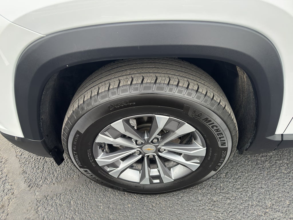 2025 Chevrolet Equinox AWD LT